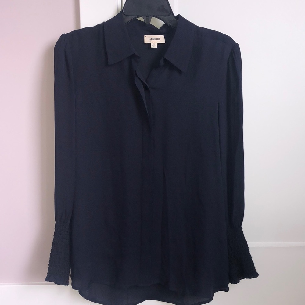 L’agence blouse